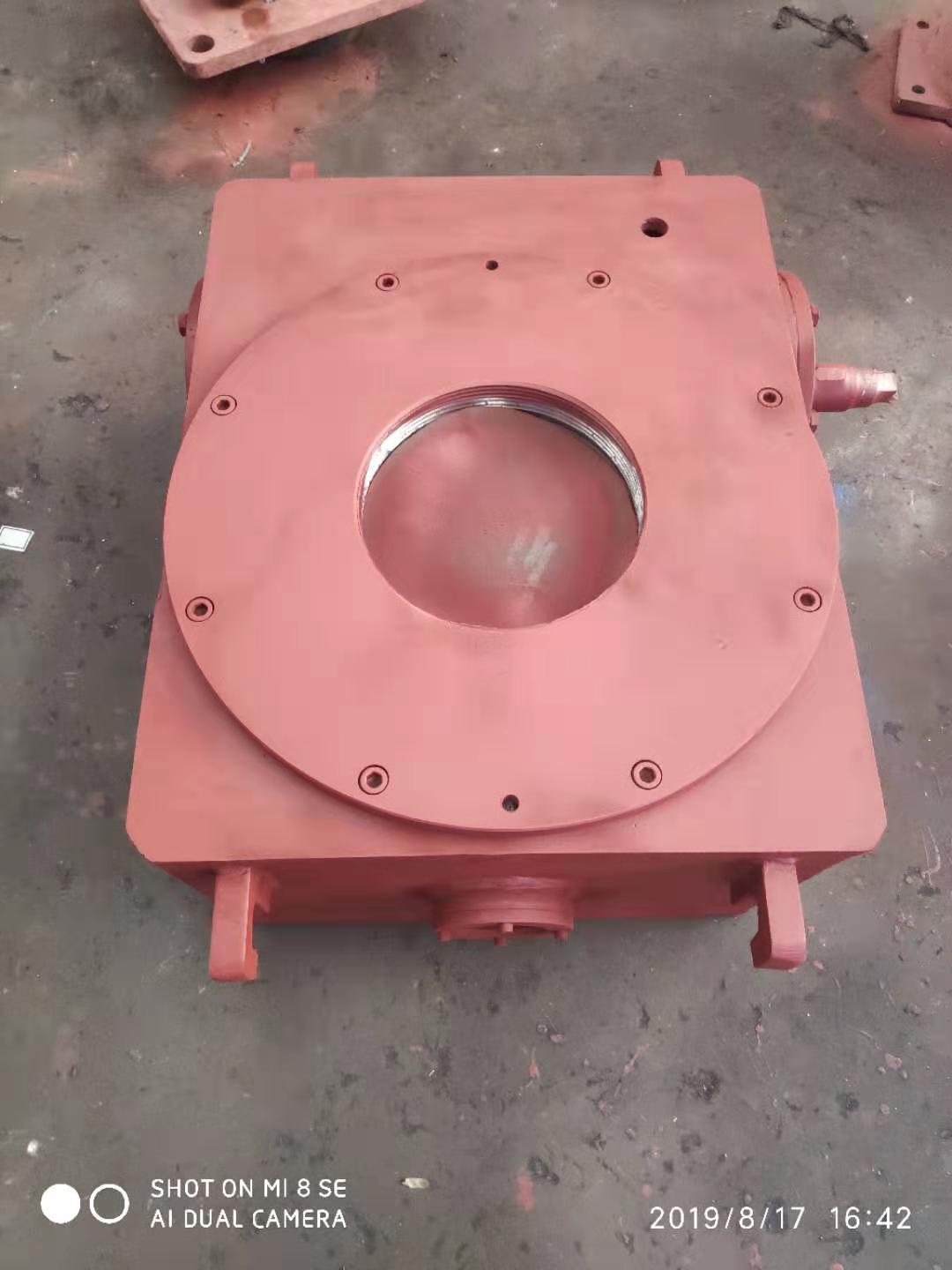 国内第一台特殊设备专用蜗轮蜗杆减速机