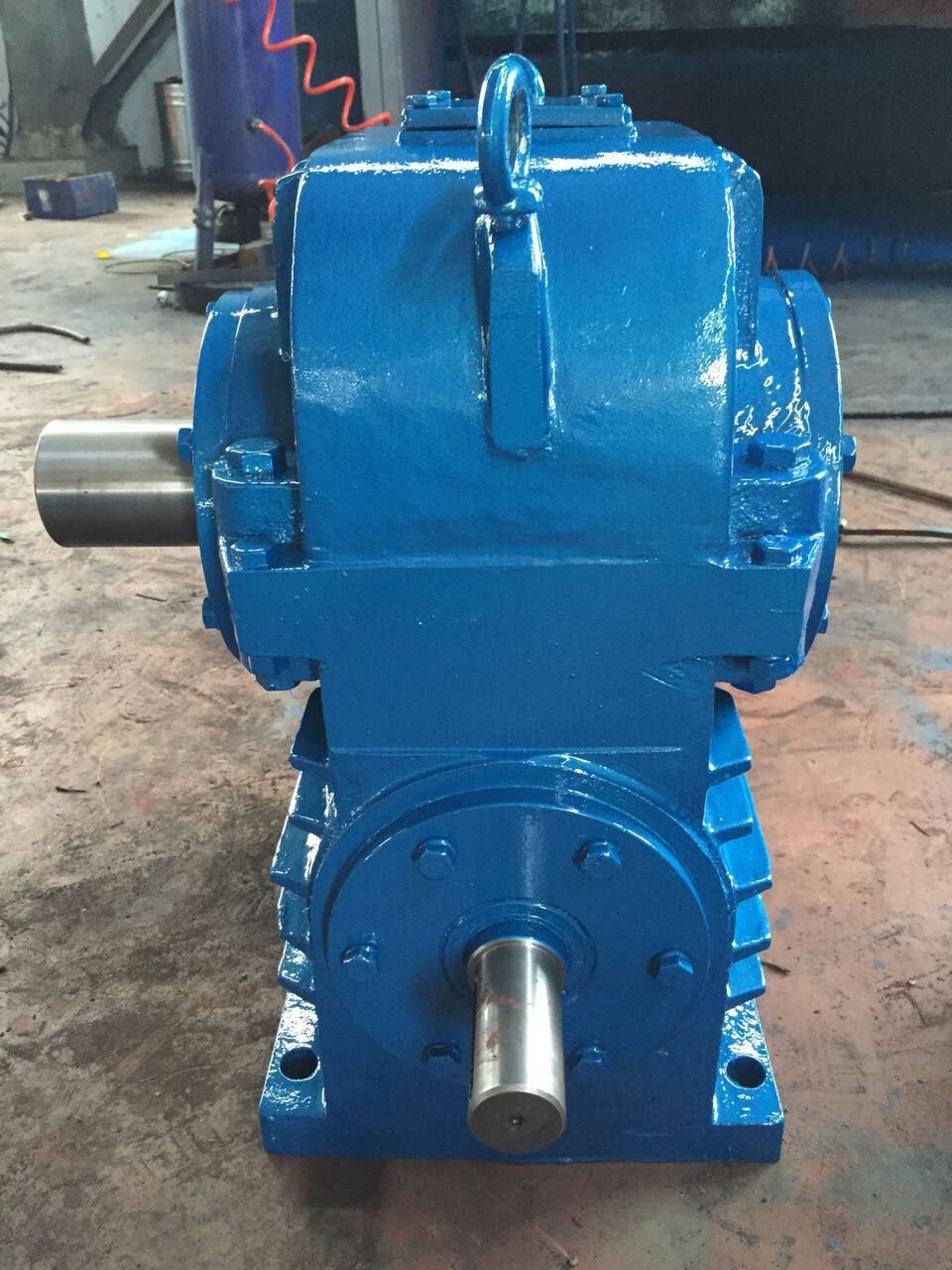 WHX圆弧齿圆柱蜗杆减速机